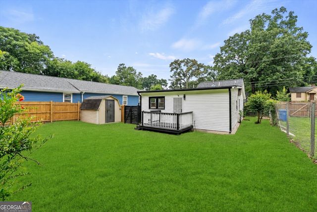 2100 Tiger Flowers Drive, Atlanta, GA 30314