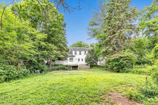 115 E MISSION ROAD, Green Bay, WI 54301