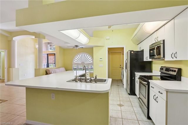 2701 SW 37th TER, Cape Coral, FL 33914