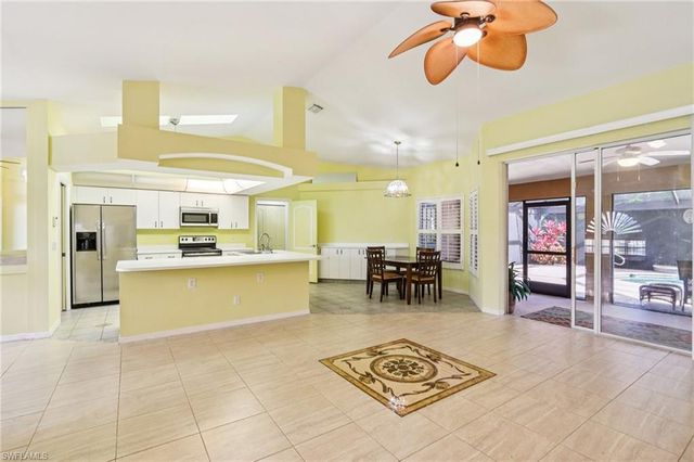 2701 SW 37th TER, Cape Coral, FL 33914