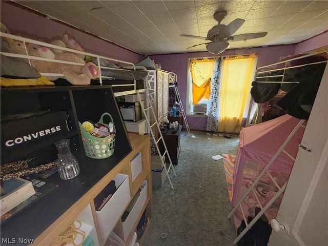 1013 Bradshaw Avenue, East Liverpool, OH 43920