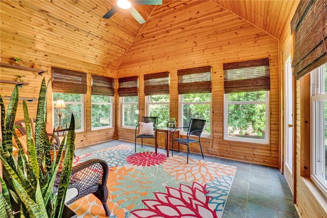 111 Weatherstone Drive, Central, SC 29630