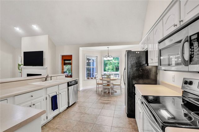 111 Weatherstone Drive, Central, SC 29630
