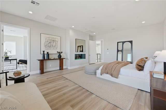 4840 Blushing Hills Street, Las Vegas, NV 89135