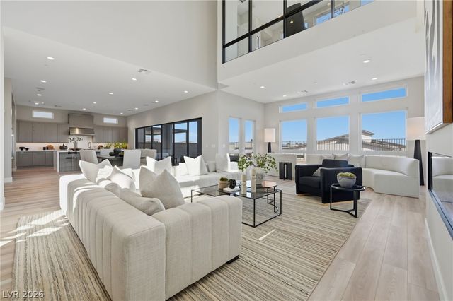 4840 Blushing Hills Street, Las Vegas, NV 89135