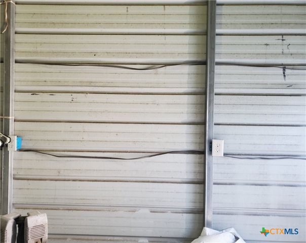 306 N 13th Street, Seadrift, TX 77983