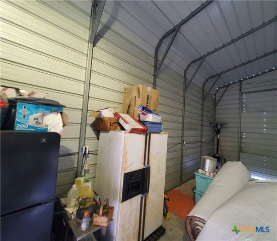 306 N 13th Street, Seadrift, TX 77983