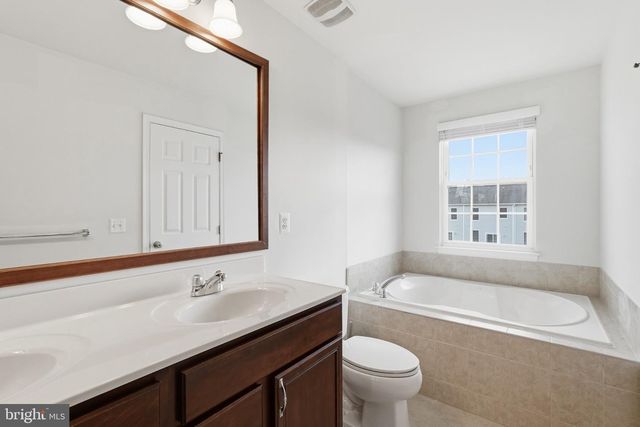 25156 MONTEITH TER, Chantilly, VA 20152