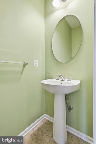 25156 MONTEITH TER, Chantilly, VA 20152