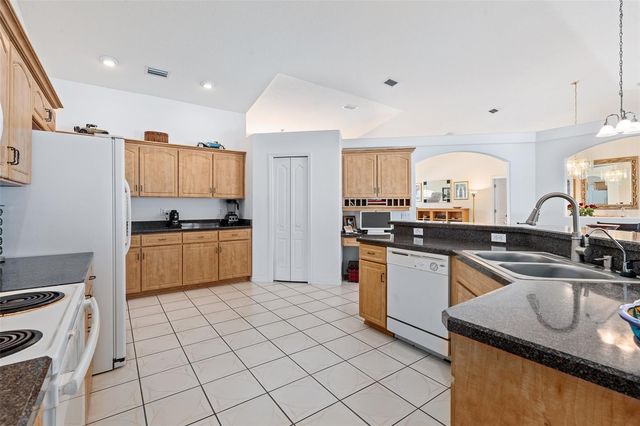 19 ROCKING HORSE DRIVE, Palm Coast, FL 32164