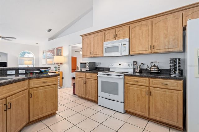 19 ROCKING HORSE DRIVE, Palm Coast, FL 32164