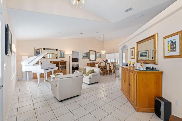 19 ROCKING HORSE DRIVE, Palm Coast, FL 32164
