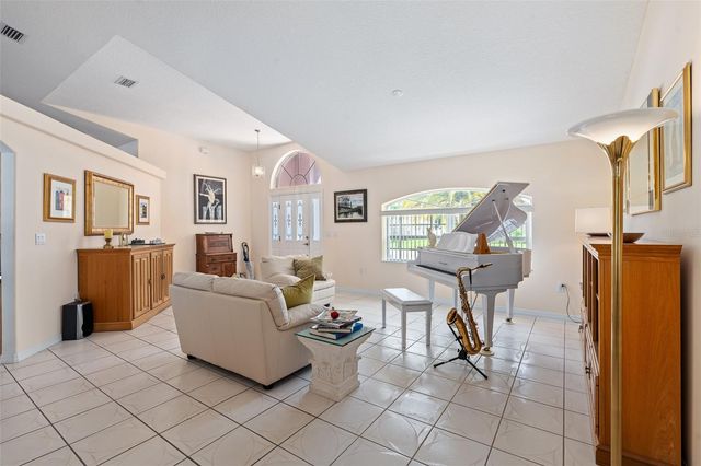 19 ROCKING HORSE DRIVE, Palm Coast, FL 32164