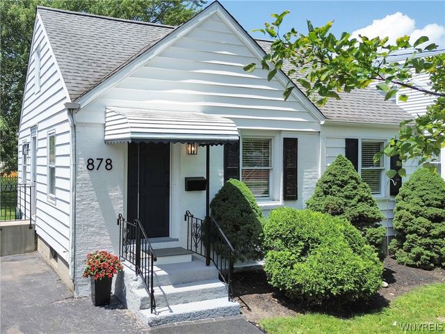878 Beach Road, Cheektowaga, NY 14225