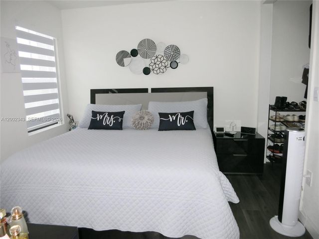 444 NE 1st Dr, Florida City, FL 33034