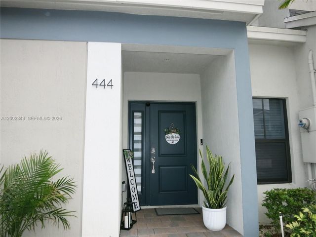 444 NE 1st Dr, Florida City, FL 33034