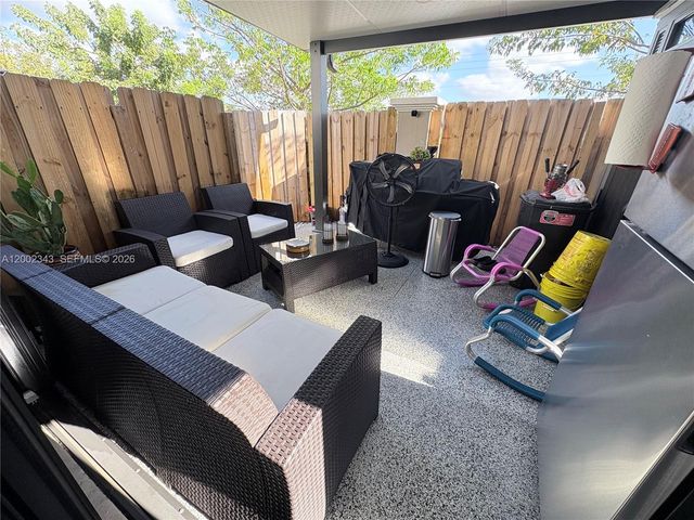 444 NE 1st Dr, Florida City, FL 33034