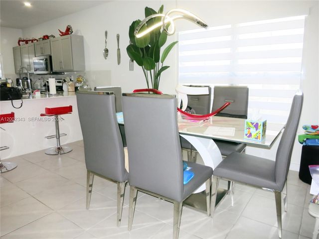 444 NE 1st Dr, Florida City, FL 33034