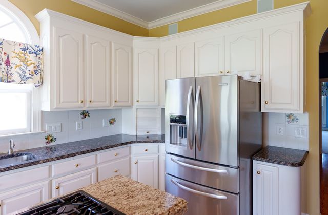 5215 Country Club Dr, Brentwood, TN 37027