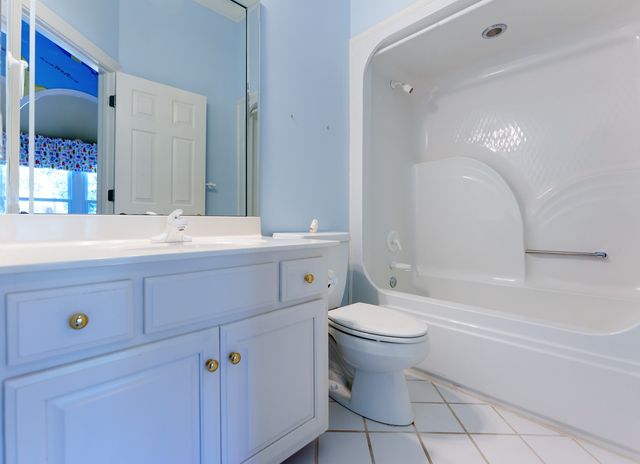 5215 Country Club Dr, Brentwood, TN 37027