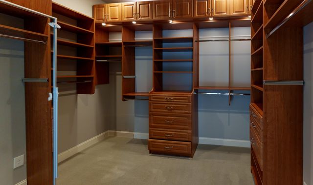 5215 Country Club Dr, Brentwood, TN 37027