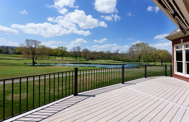 5215 Country Club Dr, Brentwood, TN 37027