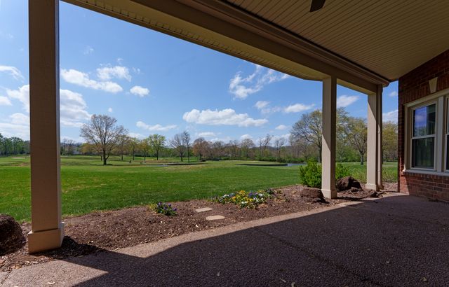 5215 Country Club Dr, Brentwood, TN 37027