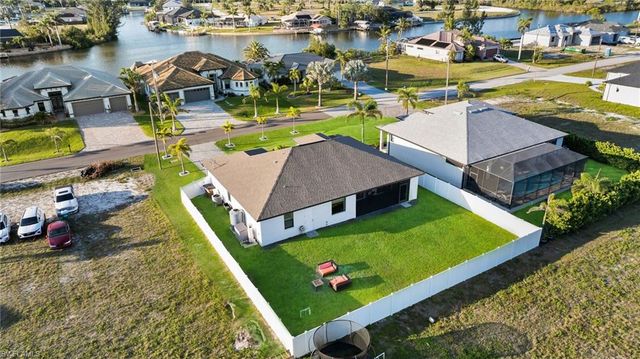 3246 NW 21st TER, Cape Coral, FL 33993