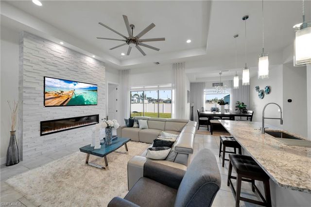 3246 NW 21st TER, Cape Coral, FL 33993