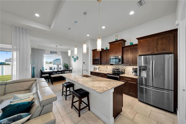 3246 NW 21st TER, Cape Coral, FL 33993