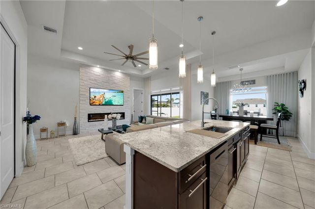 3246 NW 21st TER, Cape Coral, FL 33993