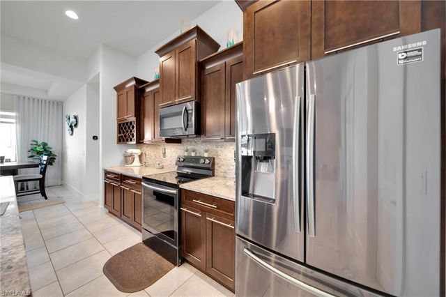 3246 NW 21st TER, Cape Coral, FL 33993