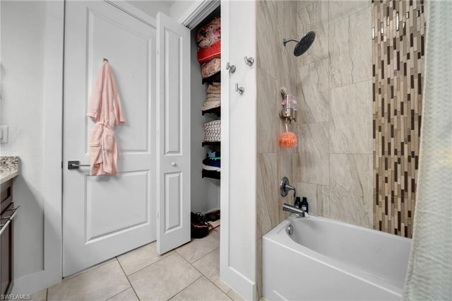 3246 NW 21st TER, Cape Coral, FL 33993