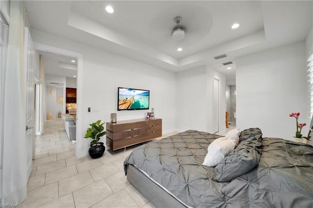 3246 NW 21st TER, Cape Coral, FL 33993