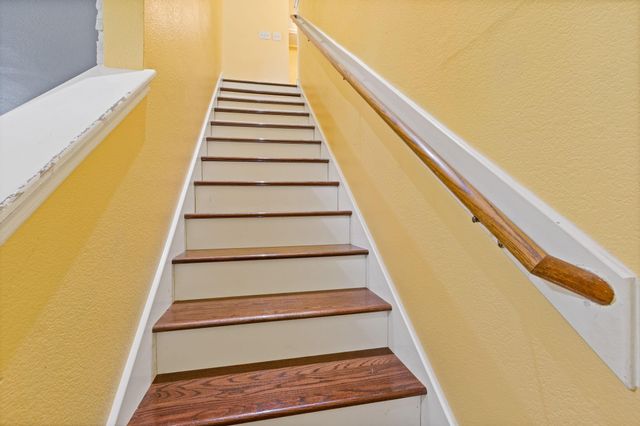 531 Remington Lodge Court, Houston, TX 77073