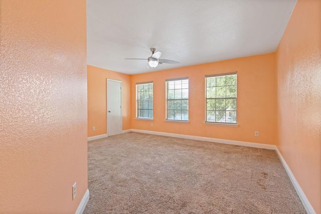 531 Remington Lodge Court, Houston, TX 77073