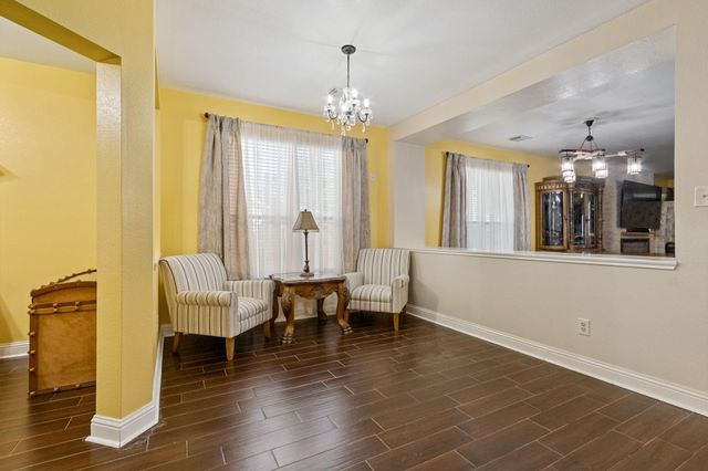 531 Remington Lodge Court, Houston, TX 77073