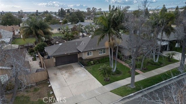 2076 N Mori Lane, Orange, CA 92867