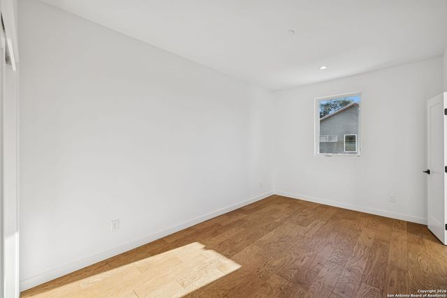 502 McMonigal, San Antonio, TX 78210