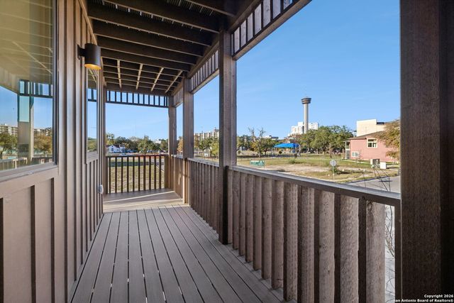 502 McMonigal, San Antonio, TX 78210