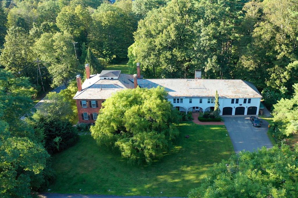 31 Wentworth Road, Walpole, NH 03608