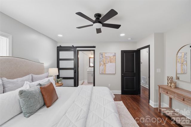 1715 Washington Avenue, Charlotte, NC 28216