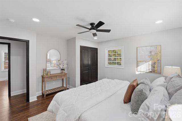 1715 Washington Avenue, Charlotte, NC 28216