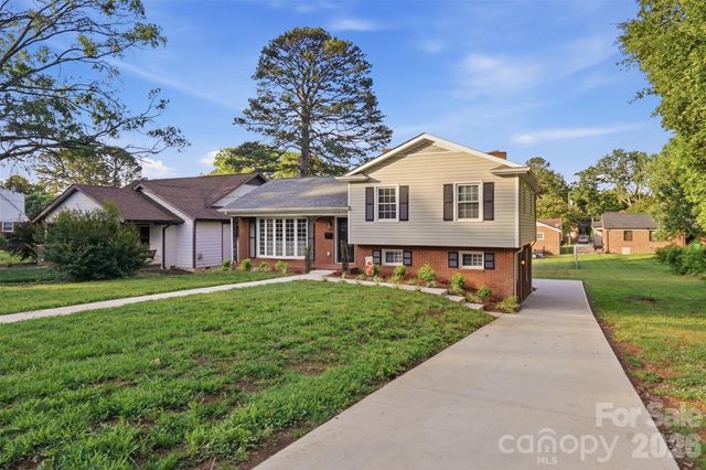 1715 Washington Avenue, Charlotte, NC 28216