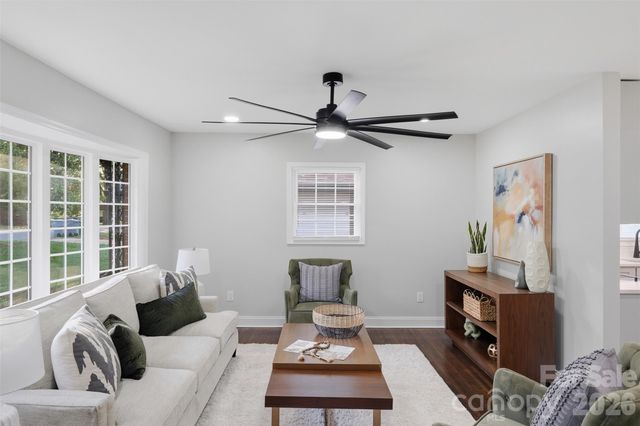1715 Washington Avenue, Charlotte, NC 28216