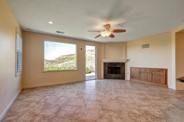 1648 Sagewood Way, San Marcos, CA 92078