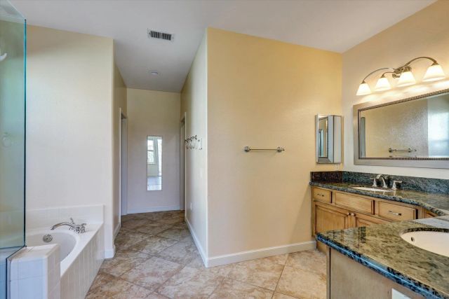 1648 Sagewood Way, San Marcos, CA 92078