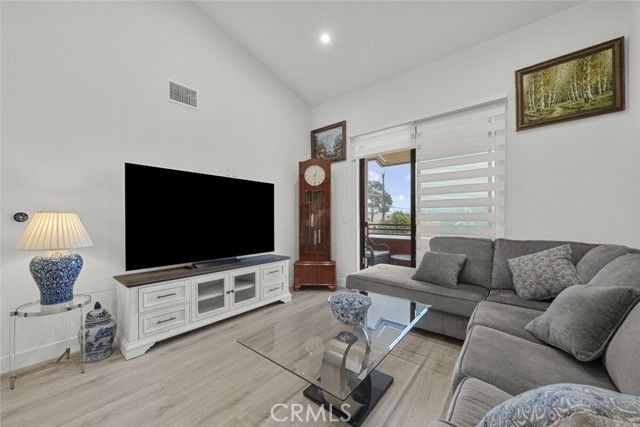 2608 Honolulu Avenue 310, Montrose, CA 91020