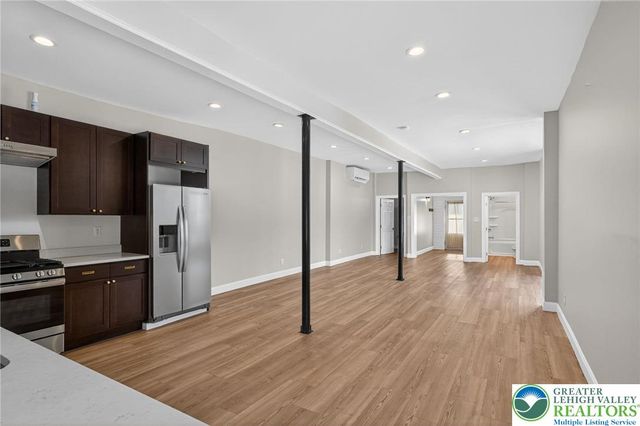 3591 Station Avenue 4, Upper Saucon Twp, PA 18034