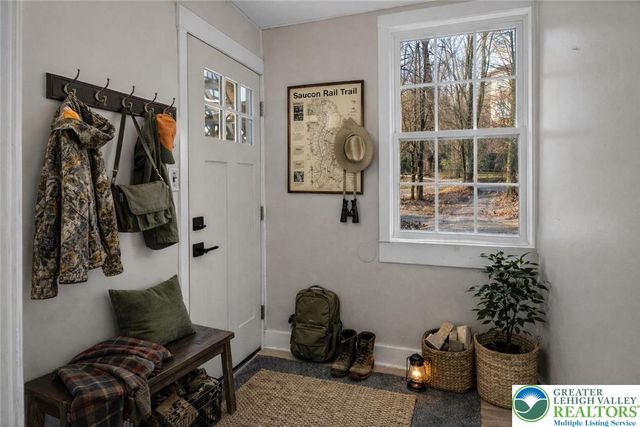 3591 Station Avenue 4, Upper Saucon Twp, PA 18034